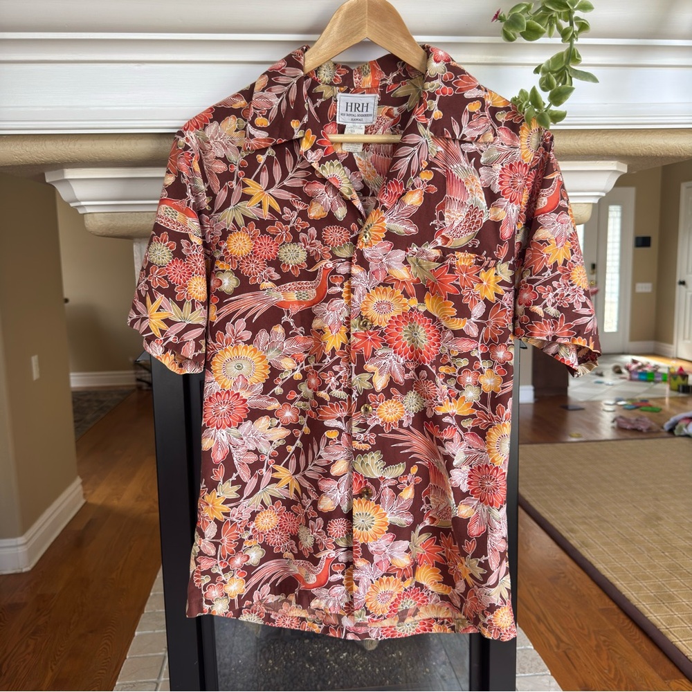 Men's His Royal Highness Hawaii Button Down Shirt Small